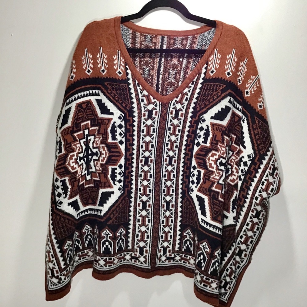 Vintage Hand-knit Boho Tribal V-neck Poncho Cape